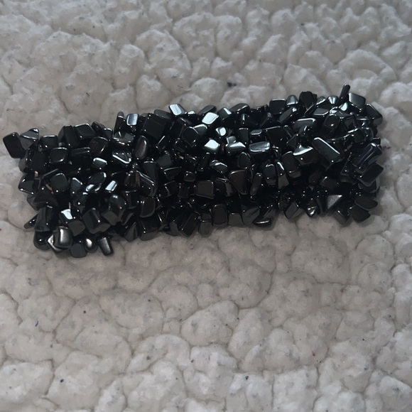 Hematite Bracelet 🖤 - Picture 5 of 6